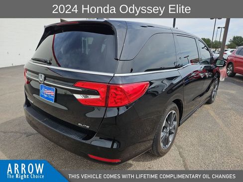 Used 2024 Honda Odyssey Elite image 12