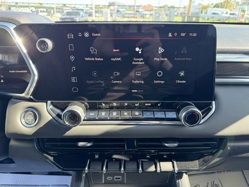 New 2026 GMC Canyon Elevation w/ Convenience Package image 14