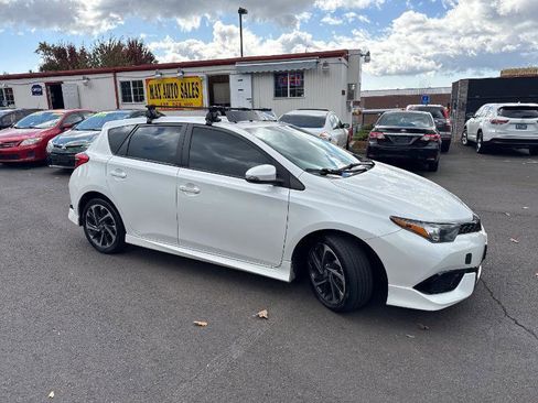 Used 2016 Scion iM FWD image 3