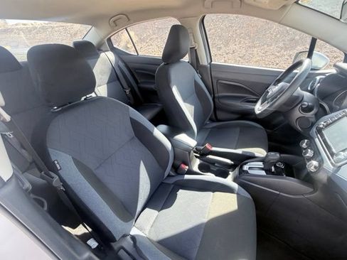 Used 2024 Nissan Versa SV FWD image 27