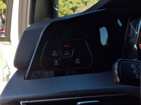 New 2026 Volkswagen GTI SE image 13