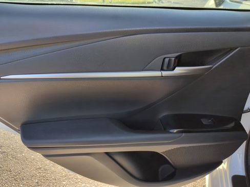 Used 2025 Toyota Camry LE image 23