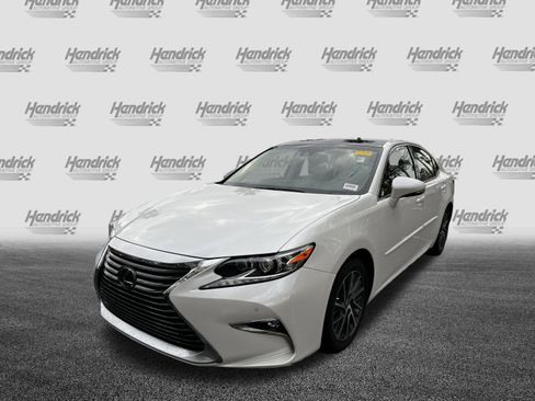 Used 2017 Lexus ES 350 image 5