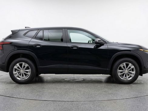 Used 2025 Chevrolet Equinox LT FWD image 11