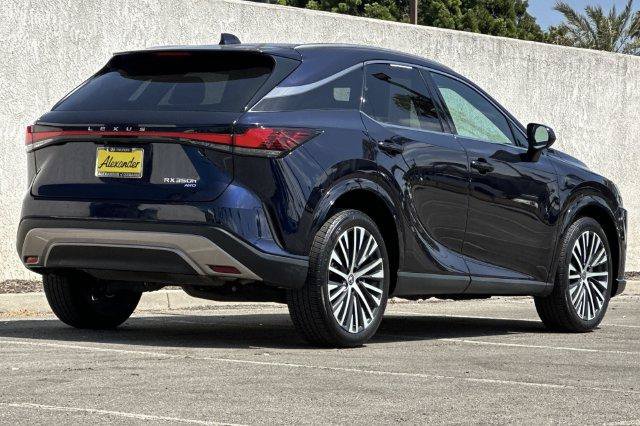 Used 2023 Lexus RX 350 w/ Accessory Package (Z1) AWD/4WD image 4
