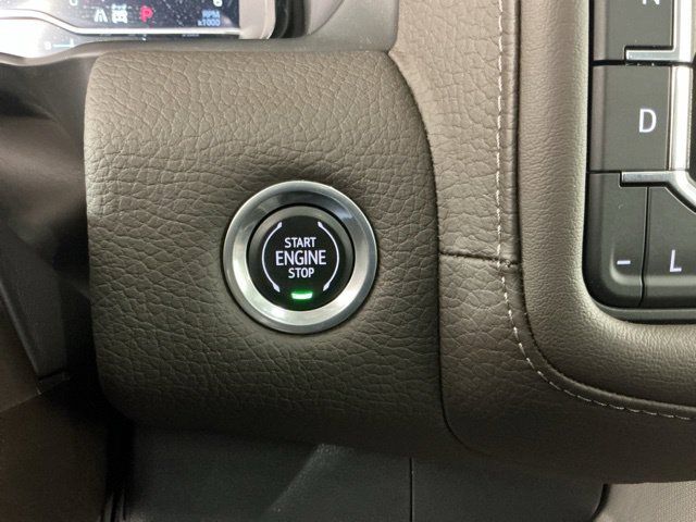 Used 2022 GMC Yukon Denali AWD/4WD image 23