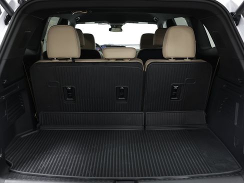 New 2026 Buick Enclave Preferred image 13