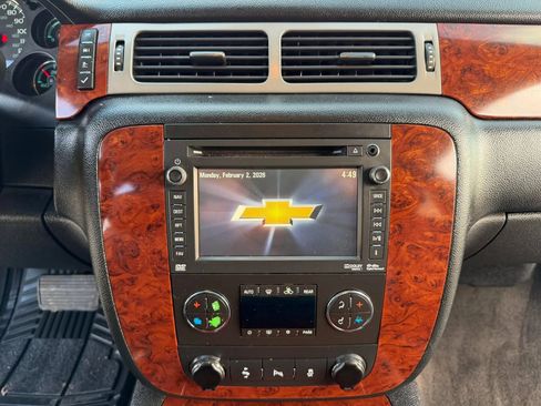 Used 2013 Chevrolet Tahoe LTZ image 15