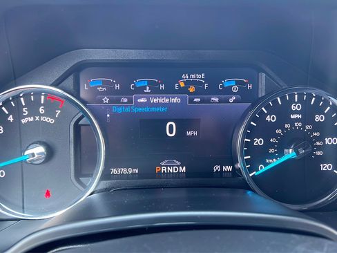 Used 2021 Ford Expedition Max Limited image 37