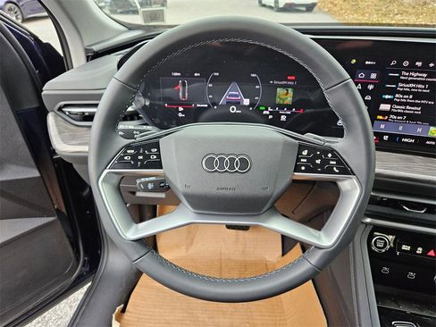 New 2025 Audi Q5 Premium Plus image 10