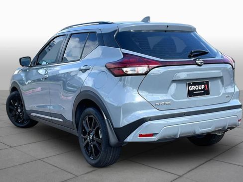Certified 2023 Nissan Kicks SR FWD image 12
