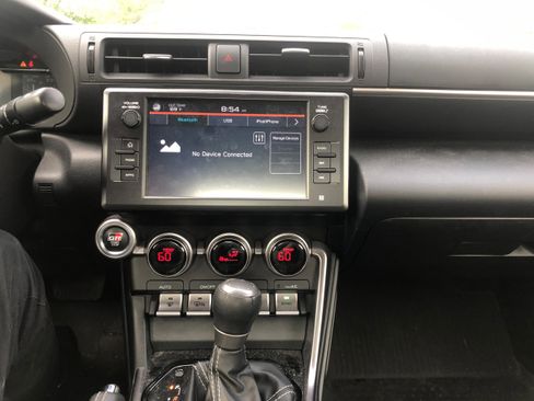 Used 2023 Toyota GR86 image 12