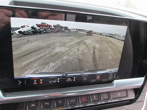 New 2026 GMC Sierra 1500 SLT w/ SLT Premium Plus Package image 17