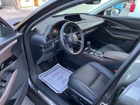 Used 2025 MAZDA CX-30 AWD 2.5 S w/ Premium Package image 9