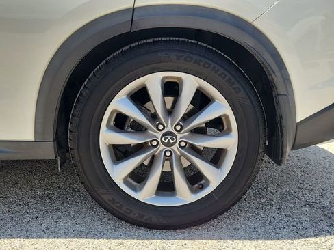 Used 2020 INFINITI QX50 Luxe FWD image 32