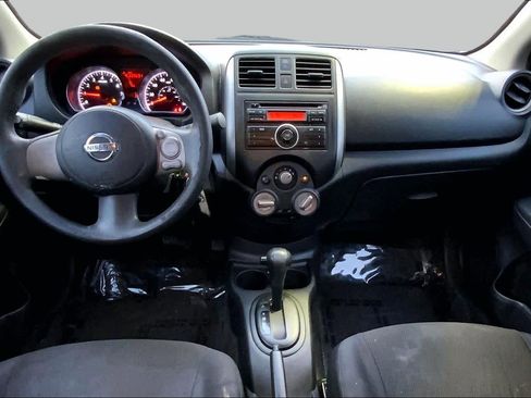 Used 2012 Nissan Versa SV FWD image 14