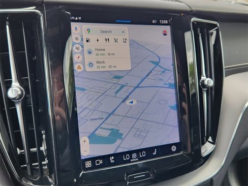 Used 2022 Volvo XC60 T8 R-Design w/ Advanced Package image 21