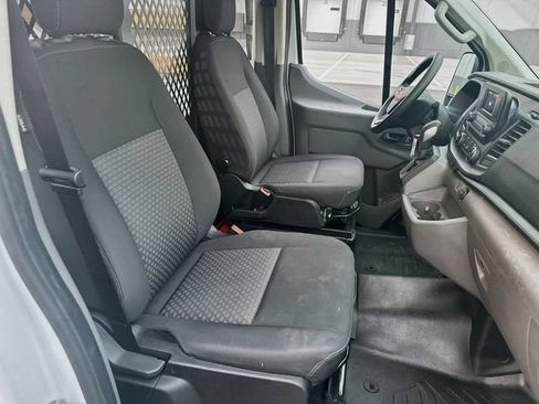 Used 2024 Ford Transit 250 Low Roof w/ Exterior Upgrade Package RWD image 21