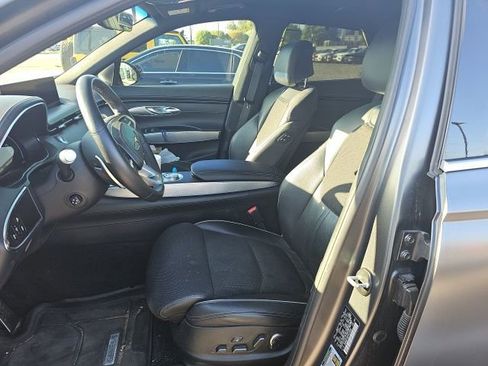 Used 2023 Genesis GV70 2.5T w/ Sport Prestige Package image 7