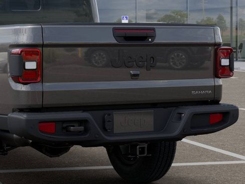 New 2026 Jeep Gladiator Sport AWD/4WD image 13