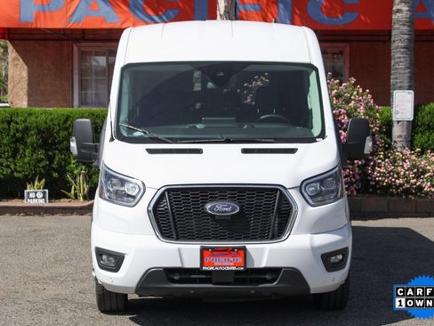 Used 2023 Ford Transit 350 XLT image 3