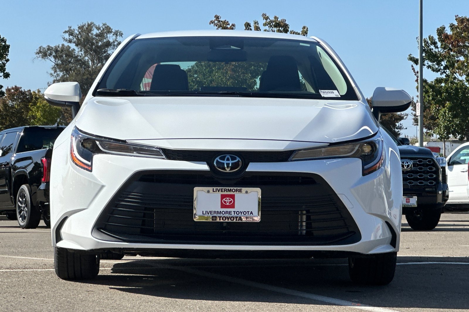 New 2027 Toyota Corolla LE w/ LE Premium Package FWD image 8