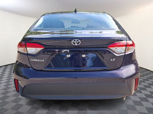 Used 2024 Toyota Corolla LE FWD image 5