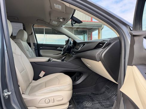 Used 2020 Buick Enclave Essence w/ LPO, Floor Liner Package image 27