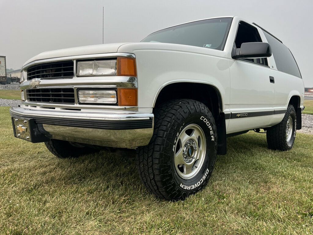 Used 1996 Chevrolet Tahoe 4WD 2-Door image 7
