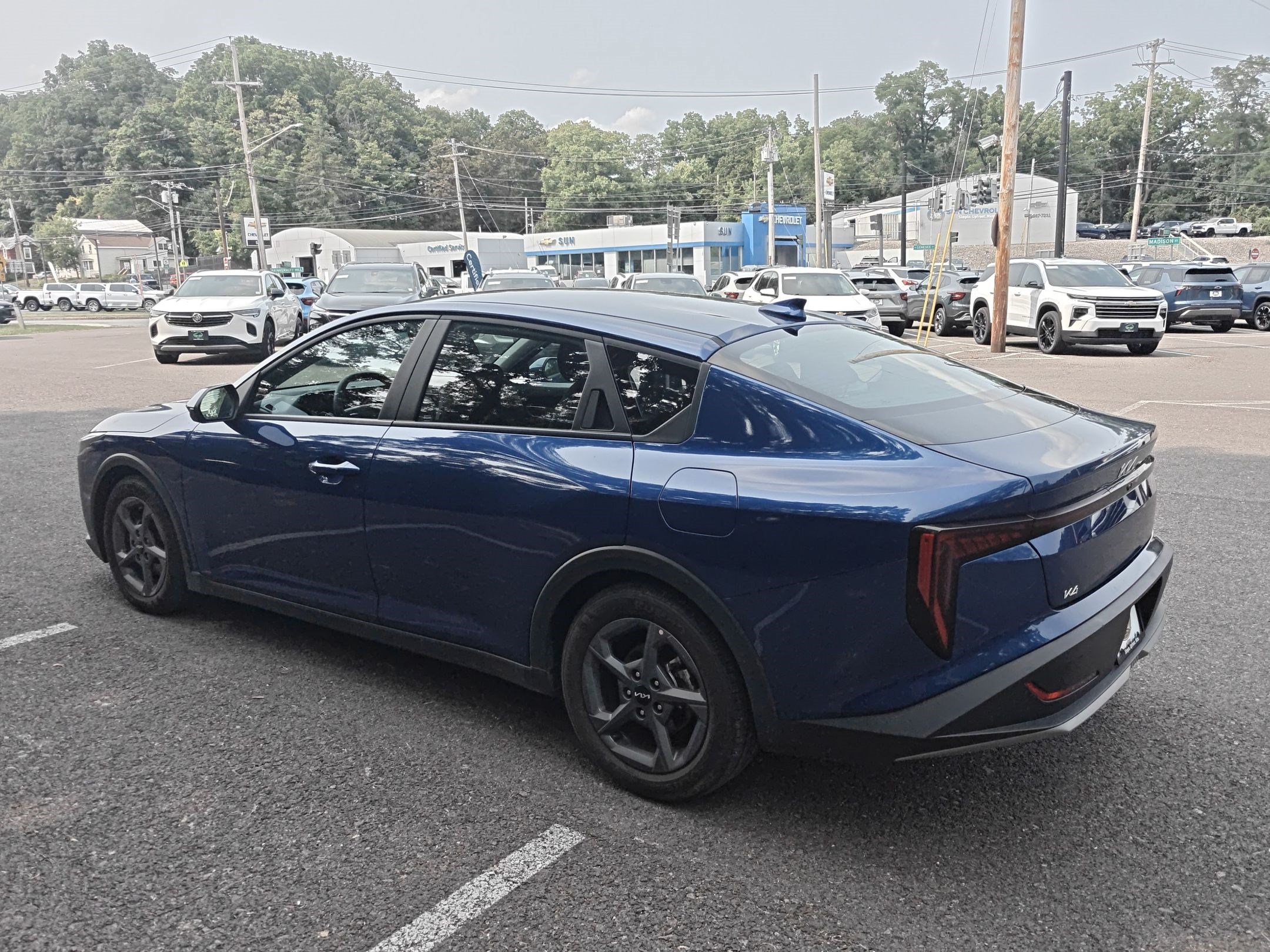 Used 2025 Kia K4 FWD image 3