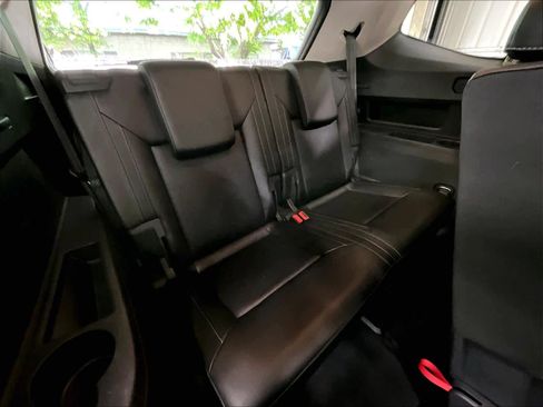 Used 2019 Volkswagen Atlas SE AWD/4WD image 25