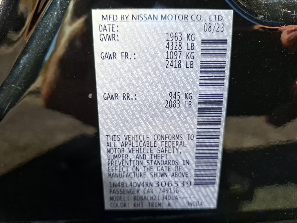 Used 2024 Nissan Altima 2.5 SV FWD image 34