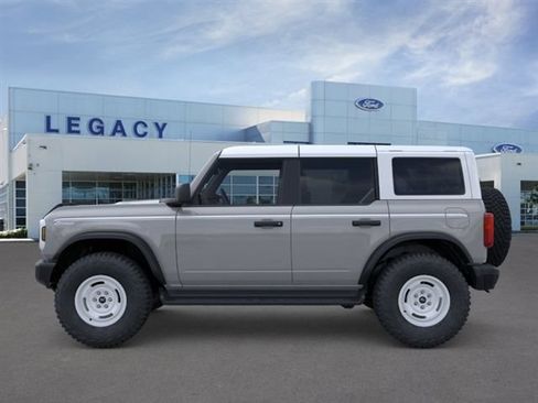 New 2026 Ford Bronco Heritage Edition AWD/4WD image 3