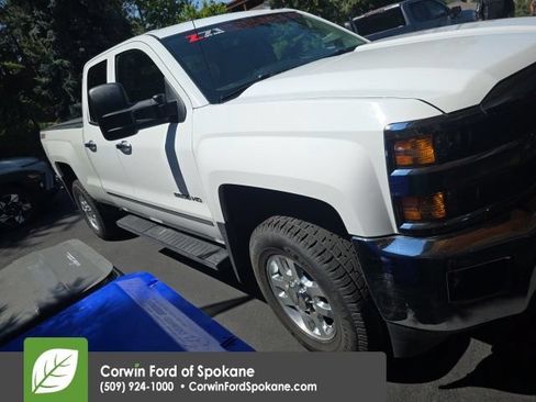 Used 2015 Chevrolet Silverado 2500 LTZ AWD/4WD image 12
