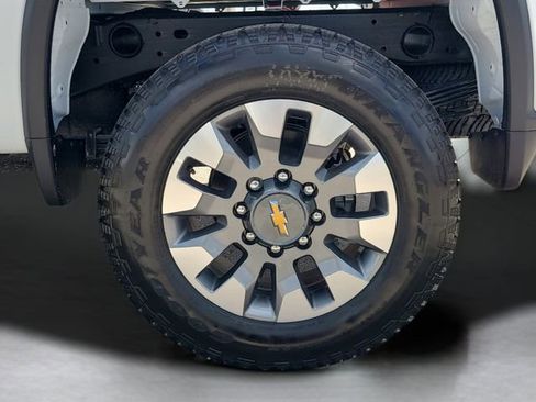 New 2026 Chevrolet Silverado 2500 Custom w/ Custom Value Package AWD/4WD image 32