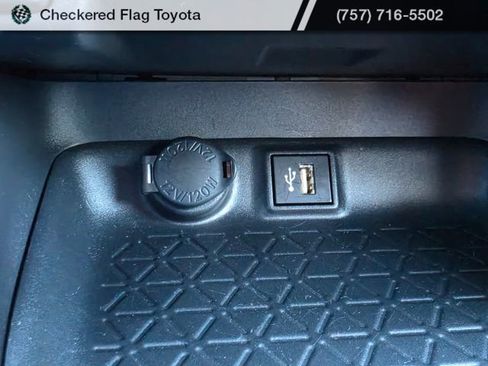 Certified 2025 Toyota RAV4 LE AWD/4WD image 19