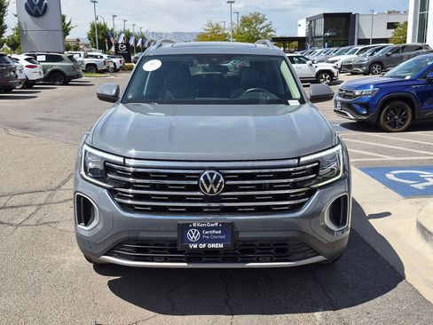 Used 2025 Volkswagen Atlas SEL AWD/4WD image 12