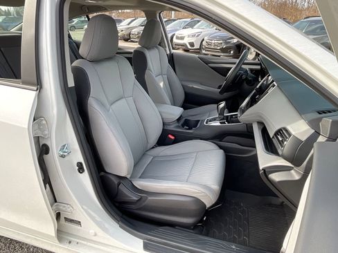 Used 2025 Subaru Legacy Premium image 31