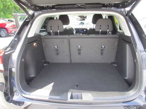 Used 2024 Chevrolet TrailBlazer LT w/ Convenience Package AWD/4WD image 13