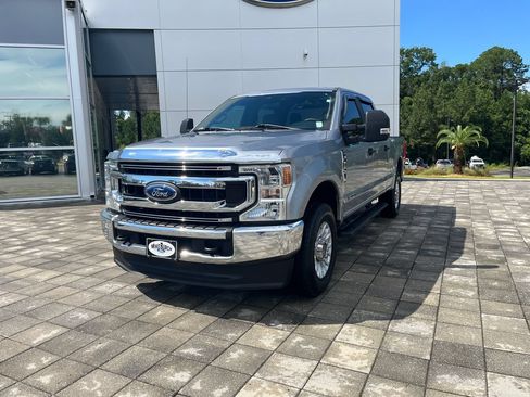 Used 2020 Ford F250 XL w/ STX Appearance Package AWD/4WD image 2