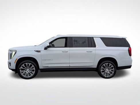 New 2026 GMC Yukon XL Denali w/ Denali Reserve Package image 2