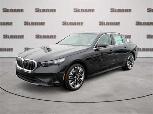 New 2026 BMW 530i xDrive w/ Premium Package image 1