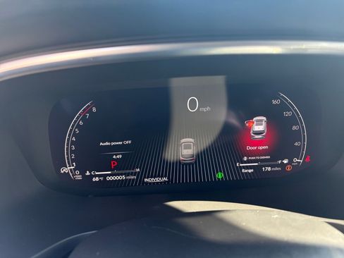 New 2026 Acura MDX SH-AWD w/ Advance Package image 11
