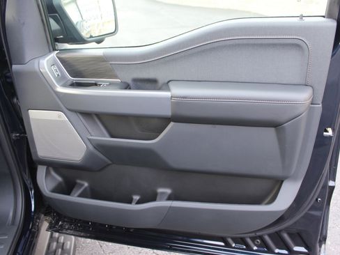 New 2025 Ford F150 Lightning Lariat image 11