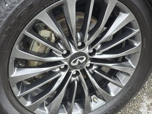 Certified 2024 INFINITI QX80 Sensory image 15