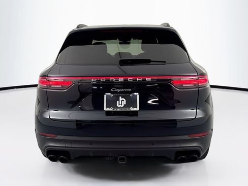 Used 2023 Porsche Cayenne Platinum Edition AWD/4WD image 6