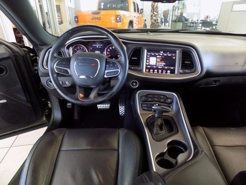 Certified 2021 Dodge Challenger SXT w/ Plus Package image 9