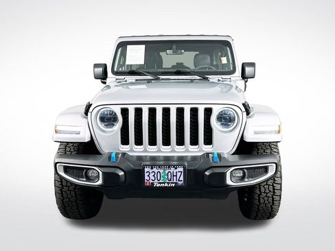 Used 2023 Jeep Wrangler Unlimited Sahara image 2