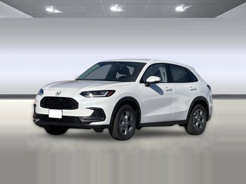 New 2026 Honda HR-V LX image 2