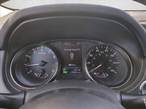 Used 2019 Nissan Rogue SV AWD/4WD image 11